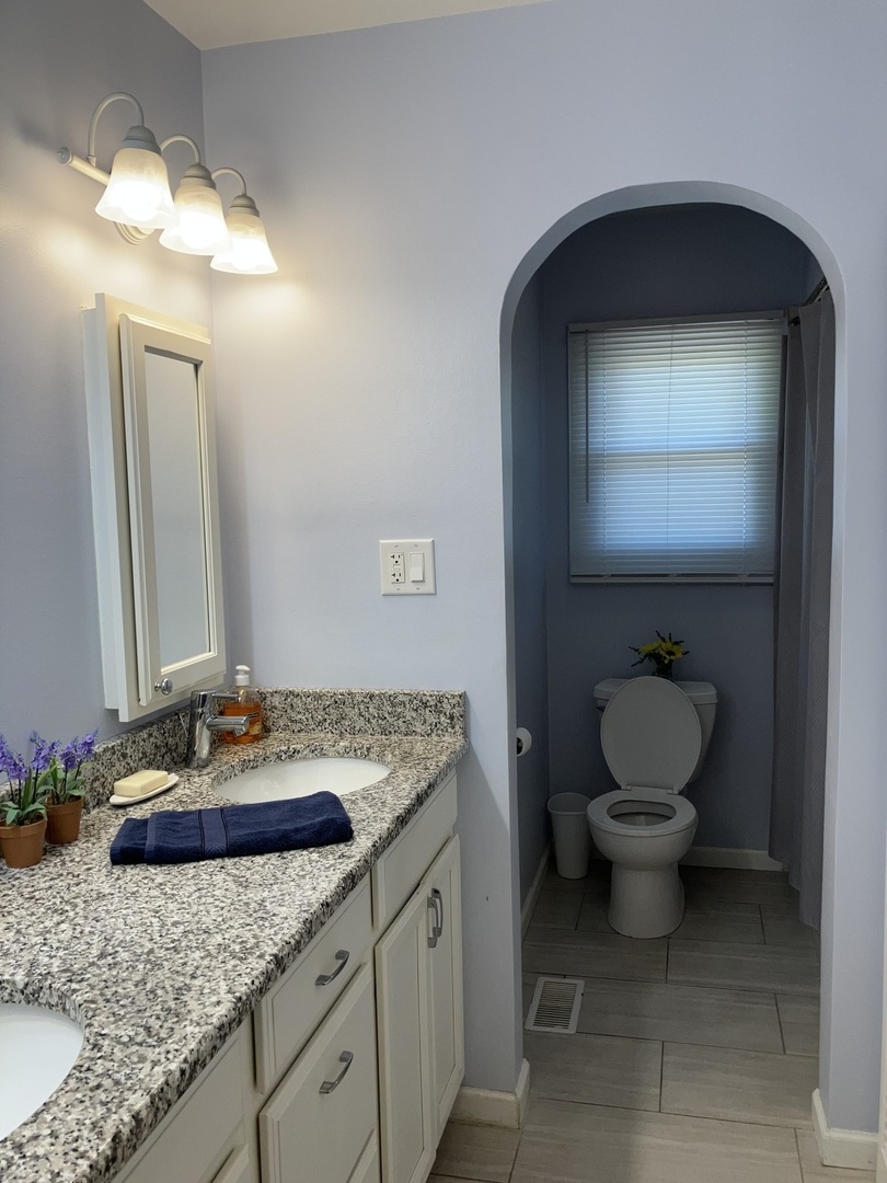 254 PLACID Way, Elk Grove Village, IL 60007