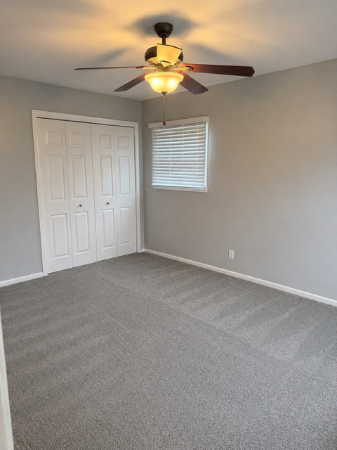 254 PLACID Way, Elk Grove Village, IL 60007