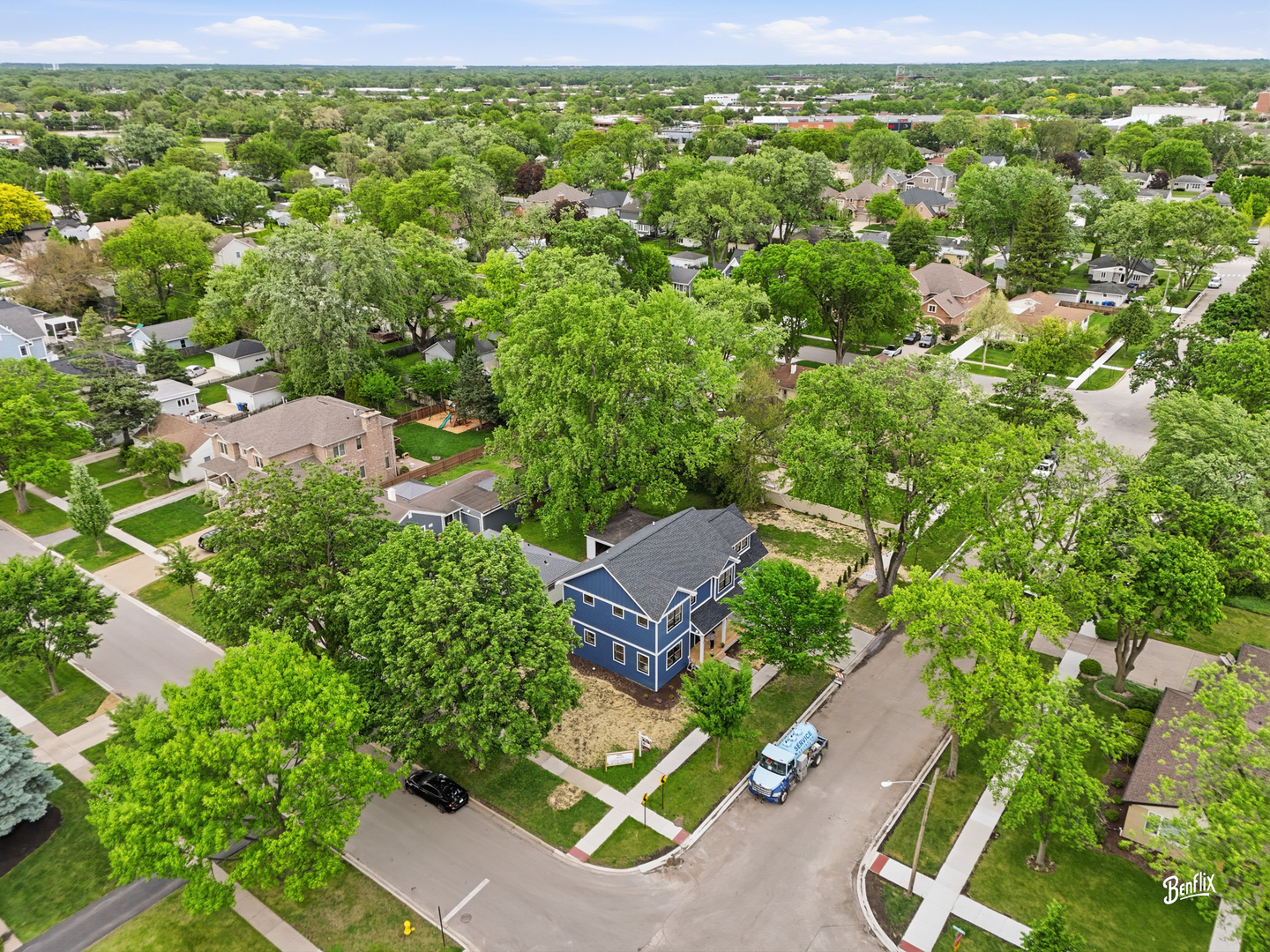 201 N Elm Street, Mount Prospect, IL 60056