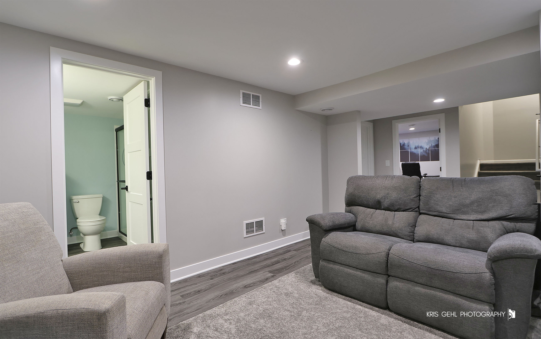 716 S Winchester Drive, Round Lake, IL 60073