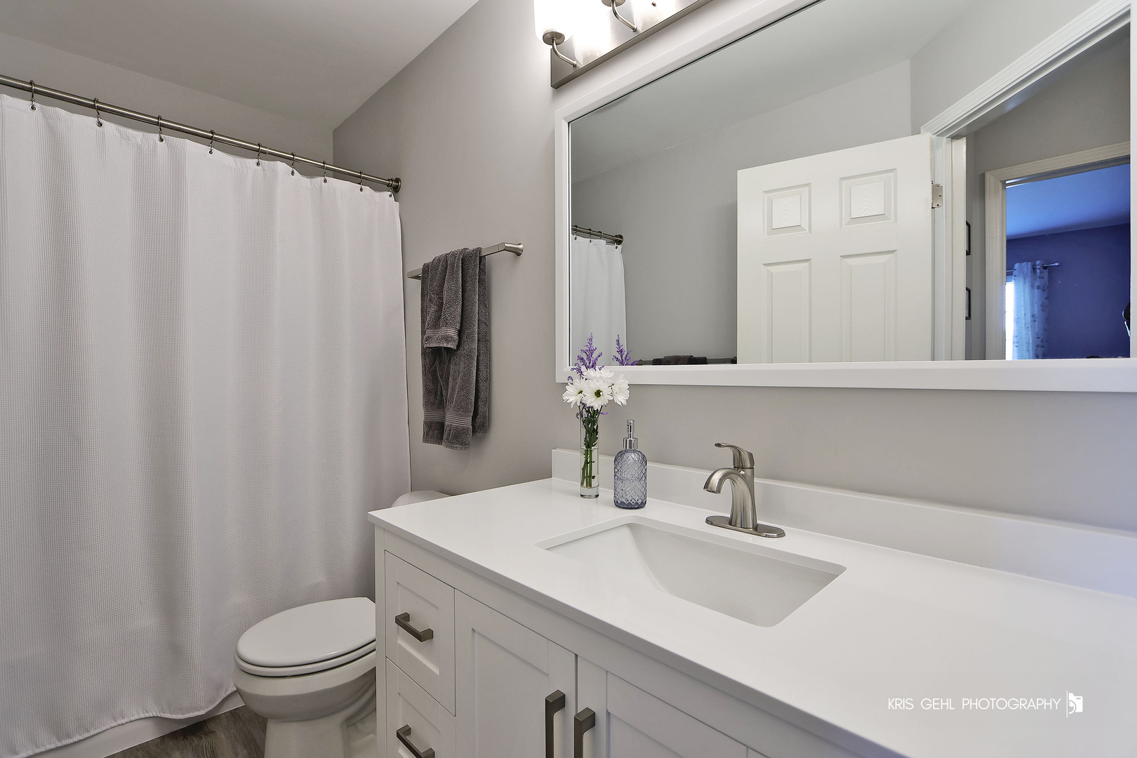 716 S Winchester Drive, Round Lake, IL 60073