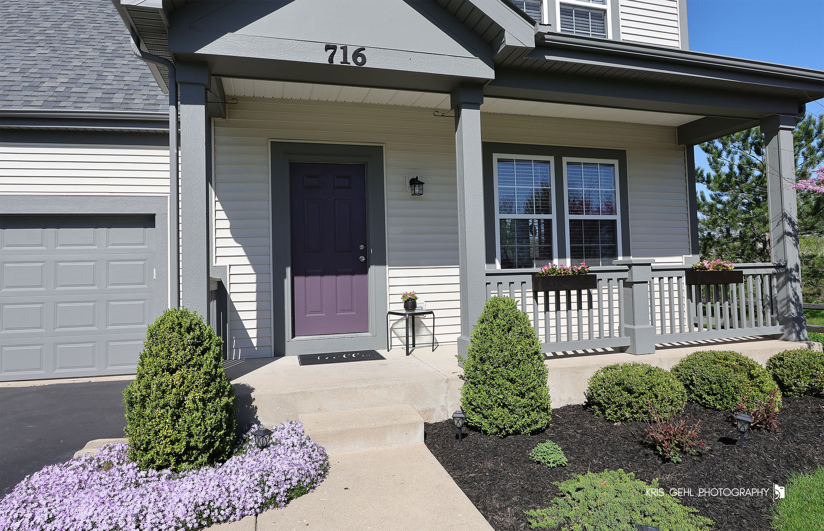 716 S Winchester Drive, Round Lake, IL 60073