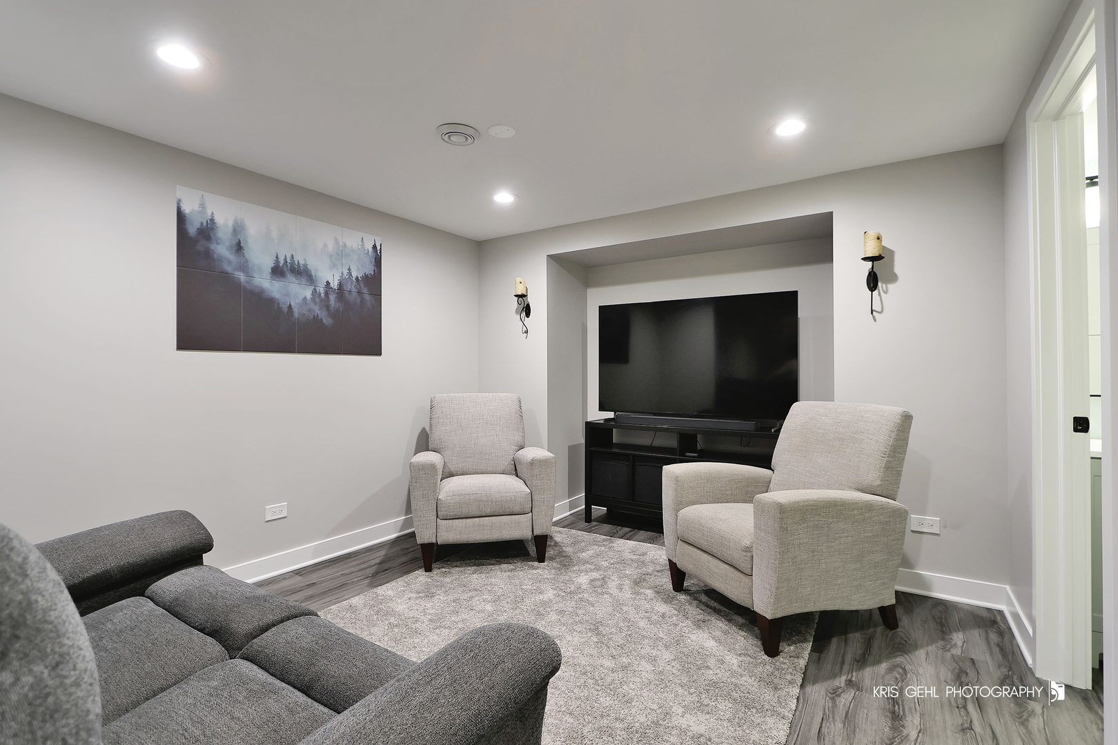 716 S Winchester Drive, Round Lake, IL 60073