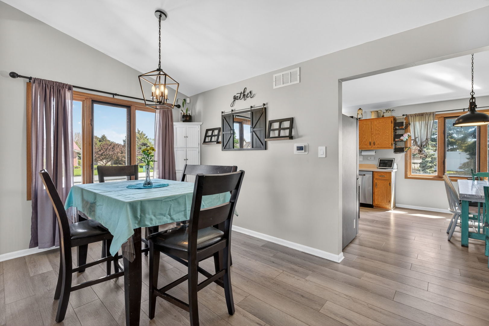 702 Longwood Court, Minooka, IL 60447