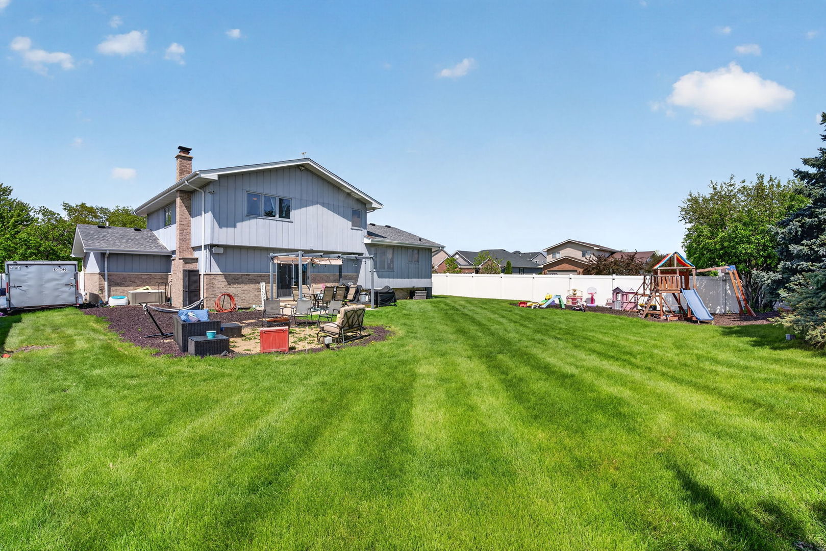 702 Longwood Court, Minooka, IL 60447