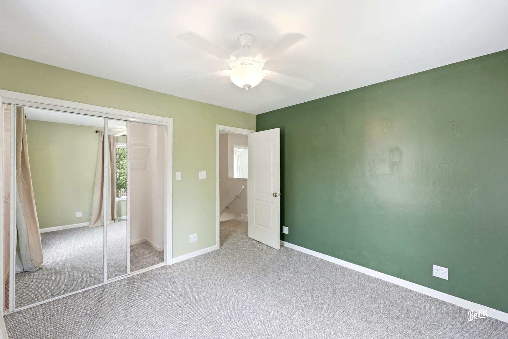 36 N Ashland Avenue, Palatine, IL 60074