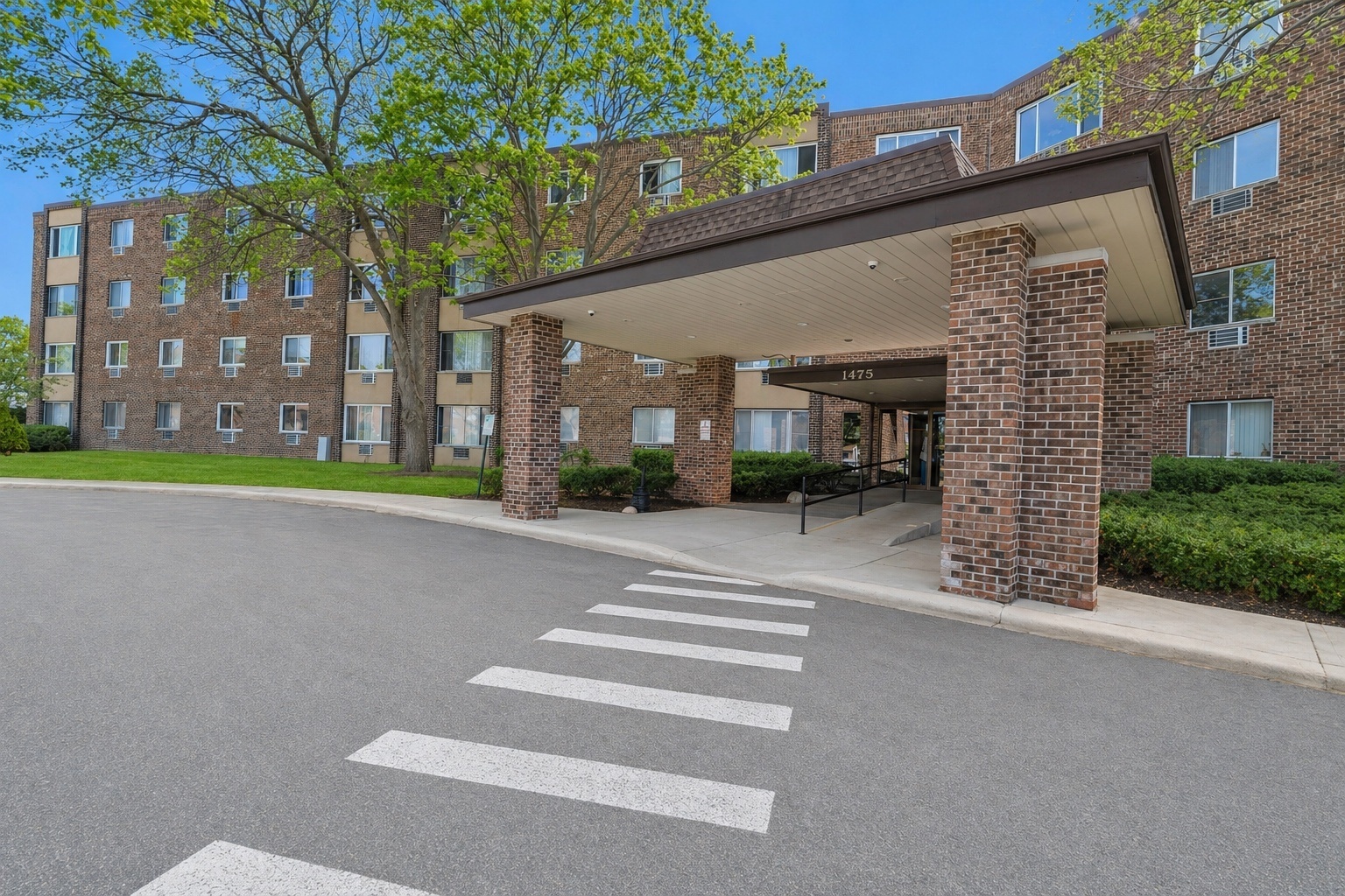 1475 Rebecca Drive #310, Hoffman Estates, IL 60169