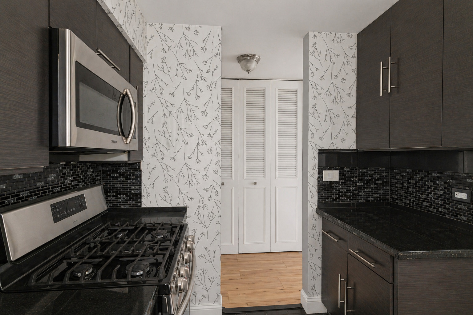 1475 Rebecca Drive #310, Hoffman Estates, IL 60169