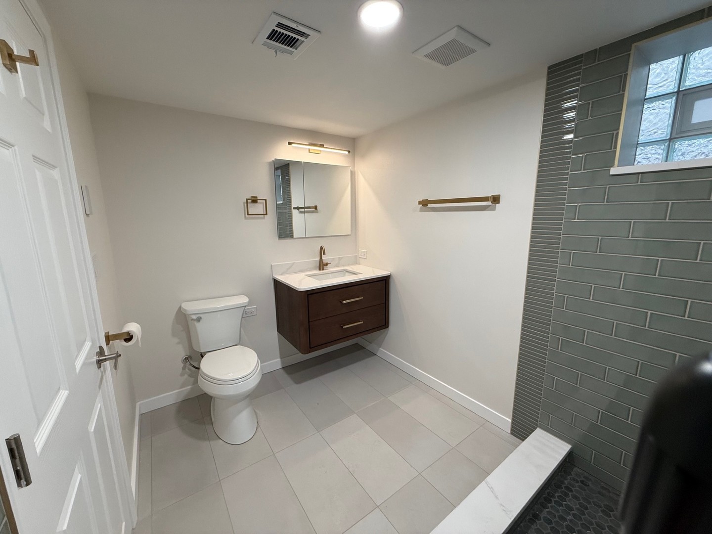 5822 W 64th Place, Chicago, IL 60638