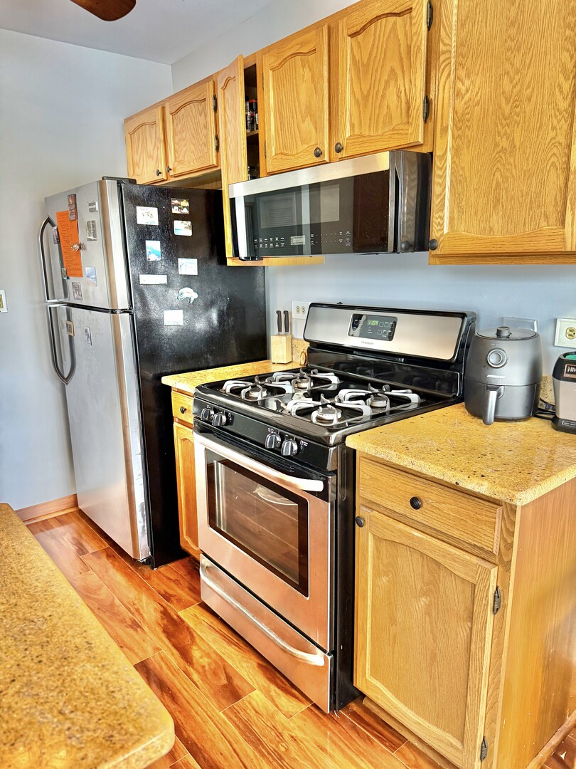 27W705 Windermere Road #3008, Winfield, IL 60190