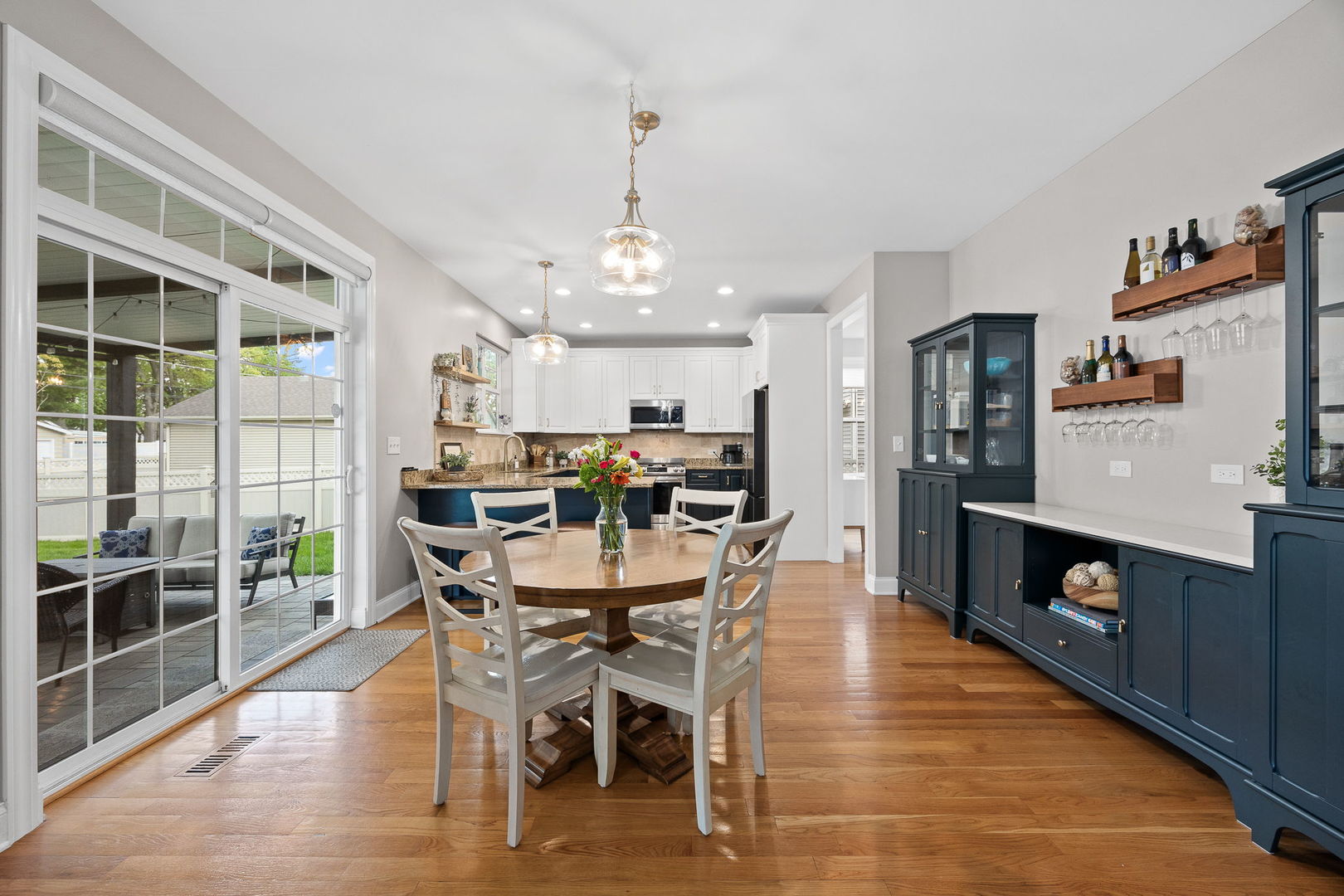 236 S Lincoln Street, Westmont, IL 60559