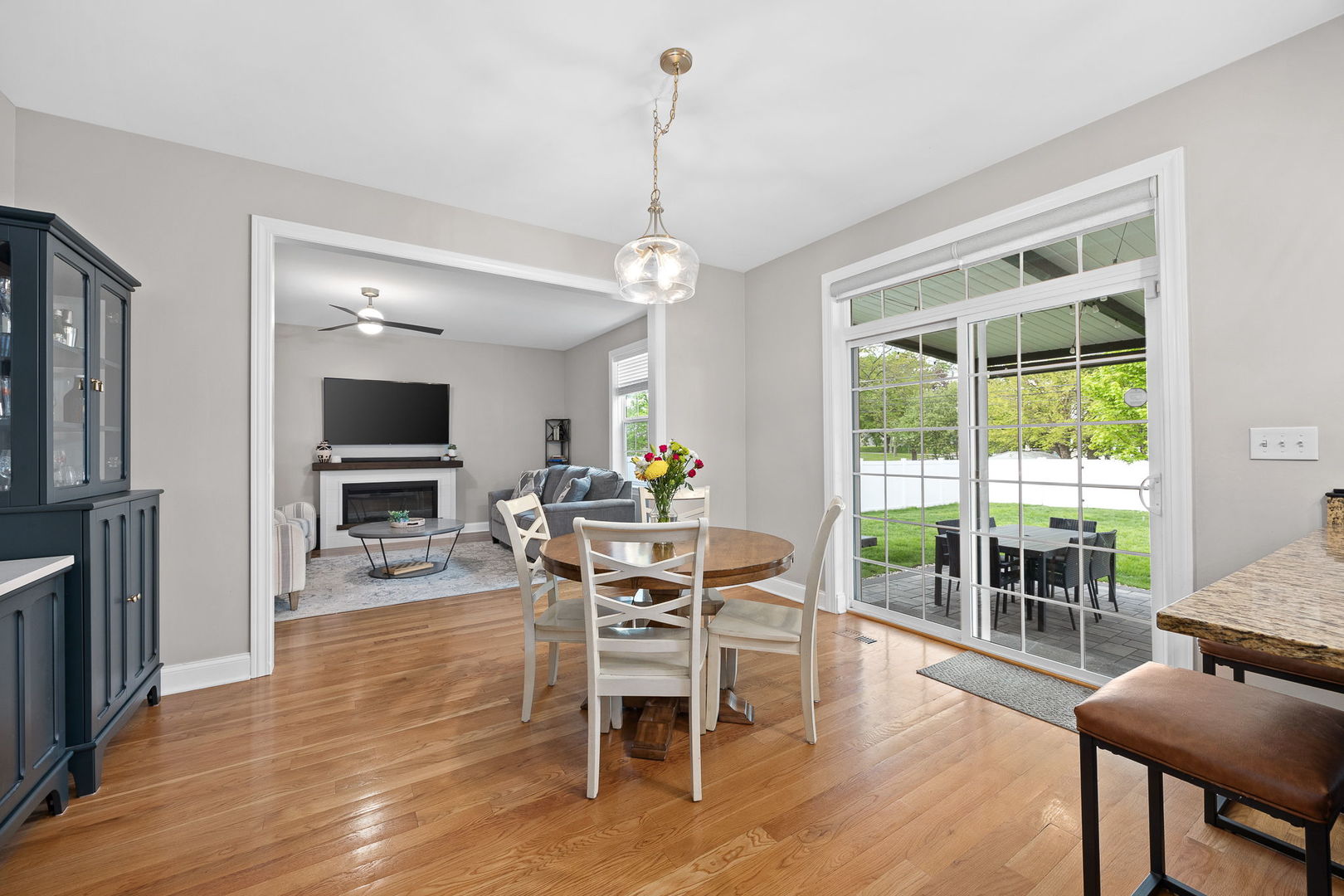 236 S Lincoln Street, Westmont, IL 60559