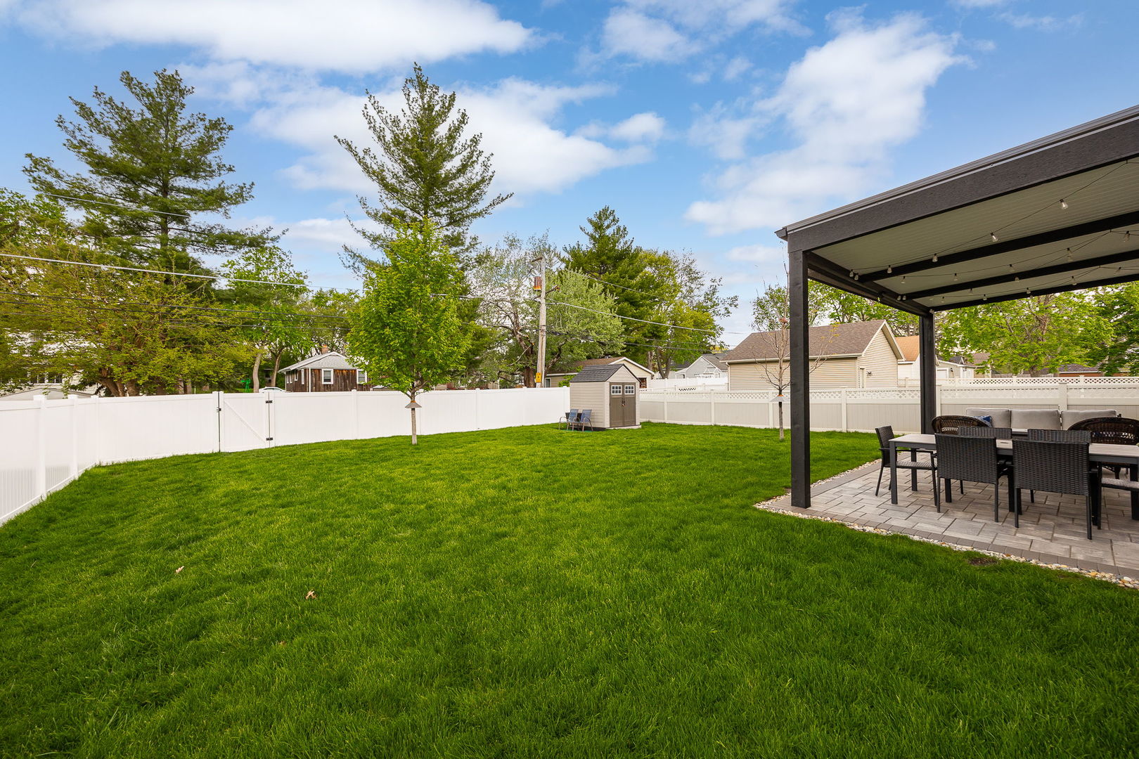 236 S Lincoln Street, Westmont, IL 60559