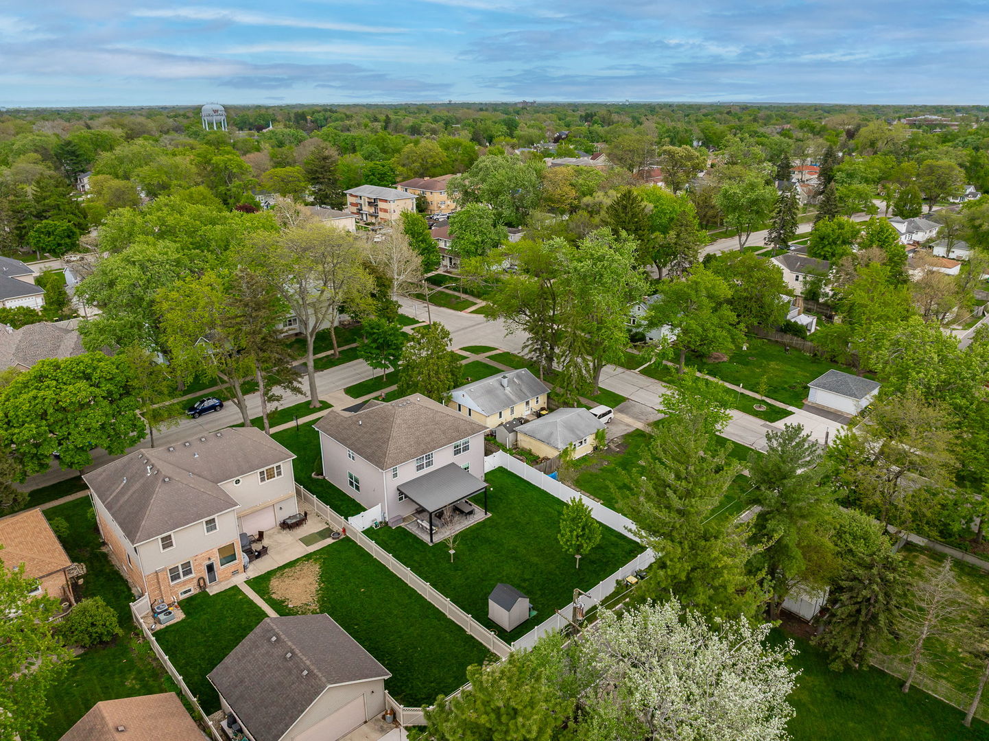 236 S Lincoln Street, Westmont, IL 60559