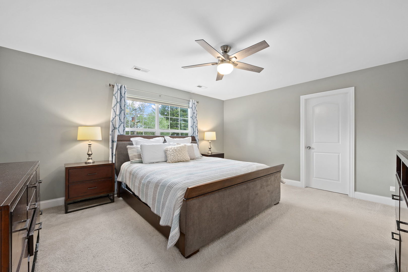 236 S Lincoln Street, Westmont, IL 60559