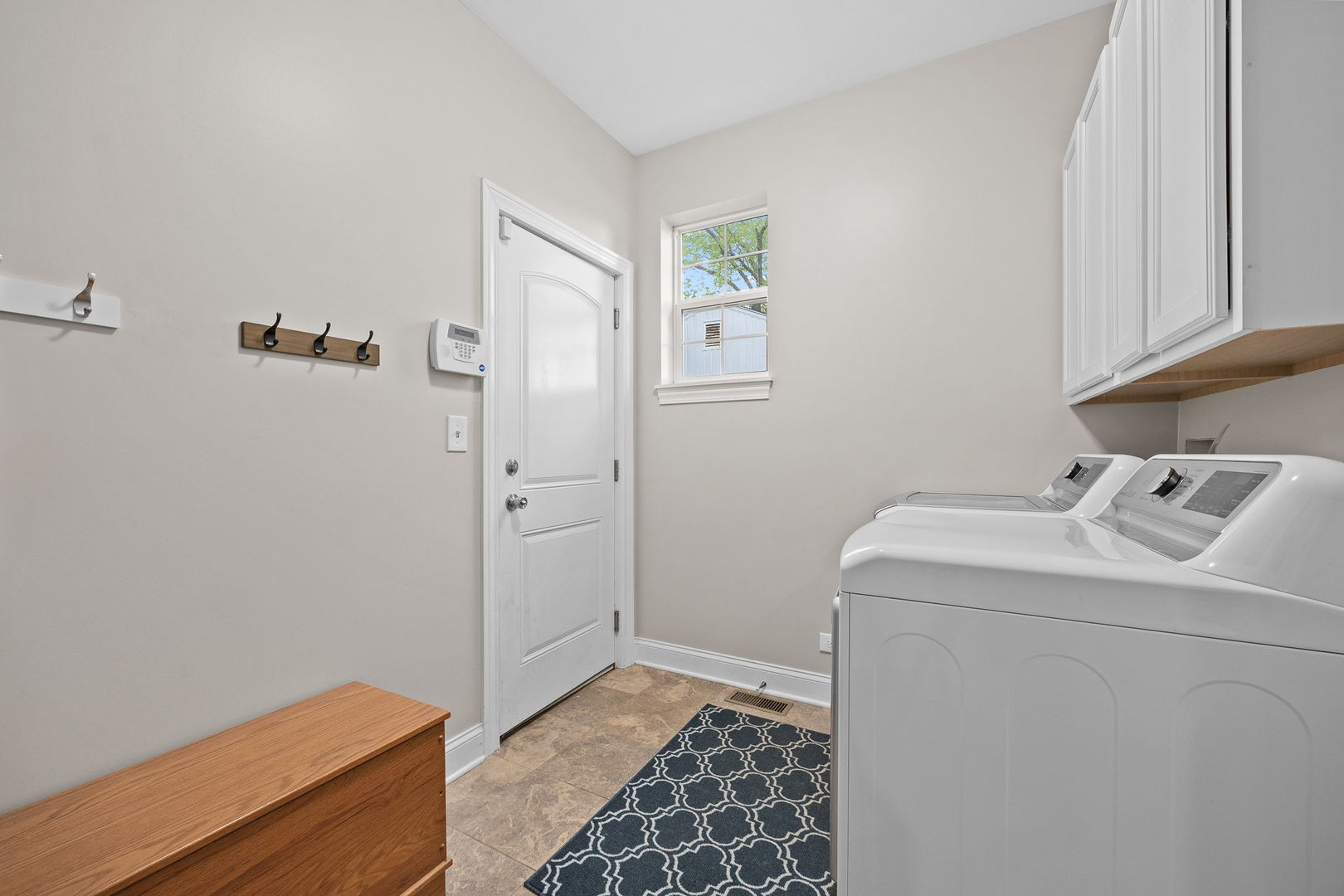 236 S Lincoln Street, Westmont, IL 60559