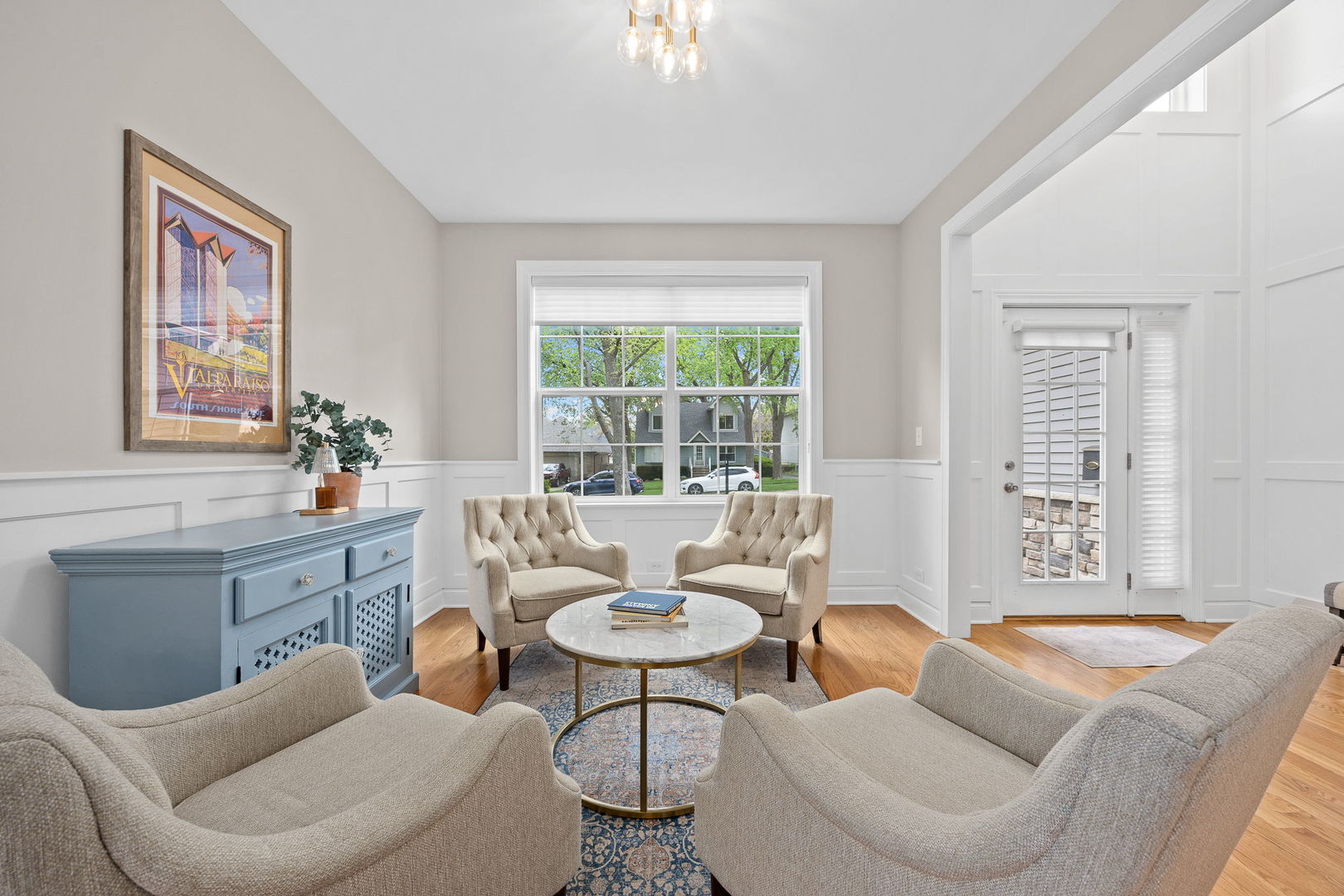 236 S Lincoln Street, Westmont, IL 60559