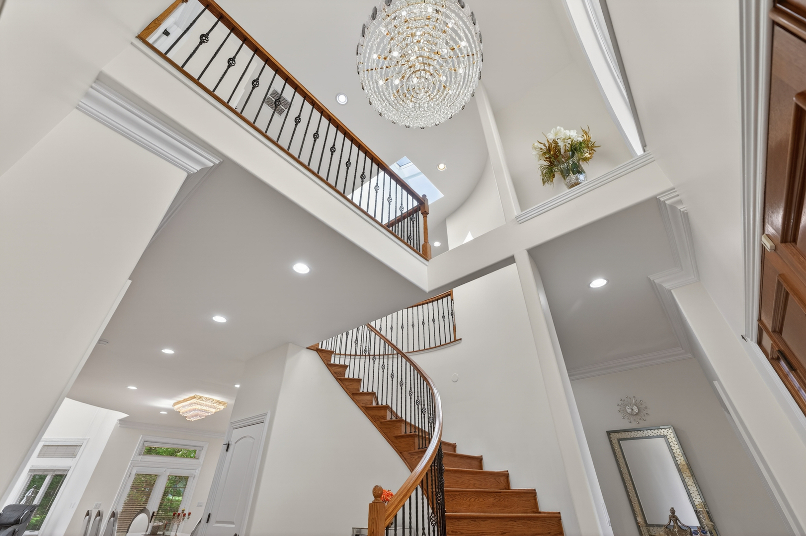 4 Dani Lane, Schaumburg, IL 60173