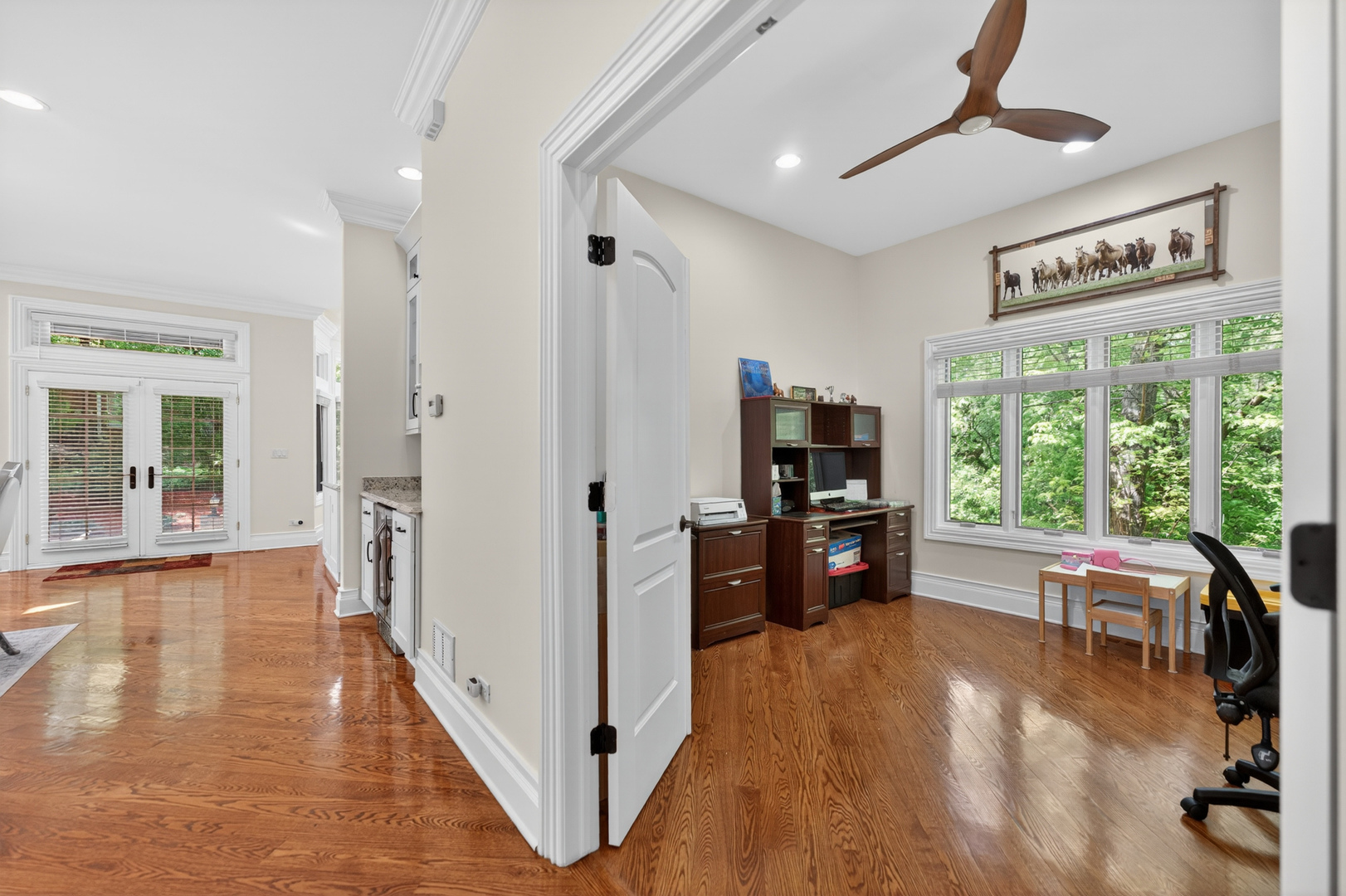 4 Dani Lane, Schaumburg, IL 60173