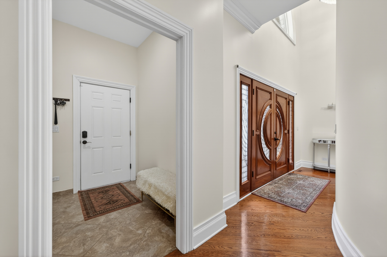 4 Dani Lane, Schaumburg, IL 60173