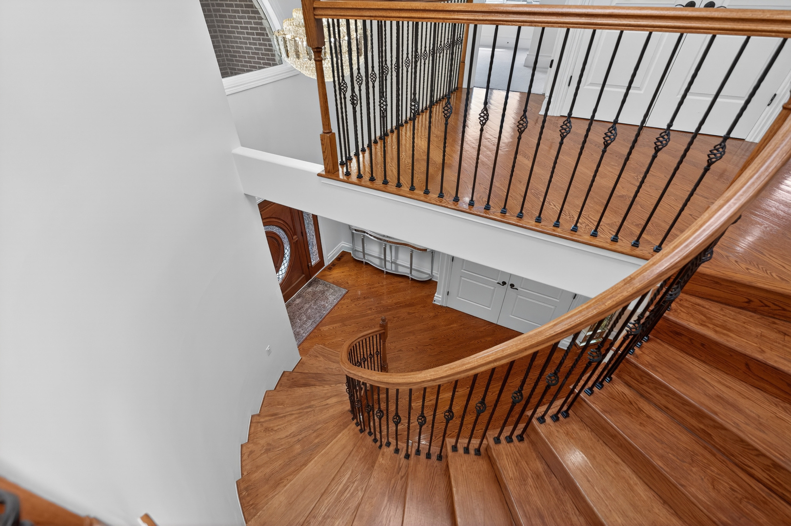 4 Dani Lane, Schaumburg, IL 60173