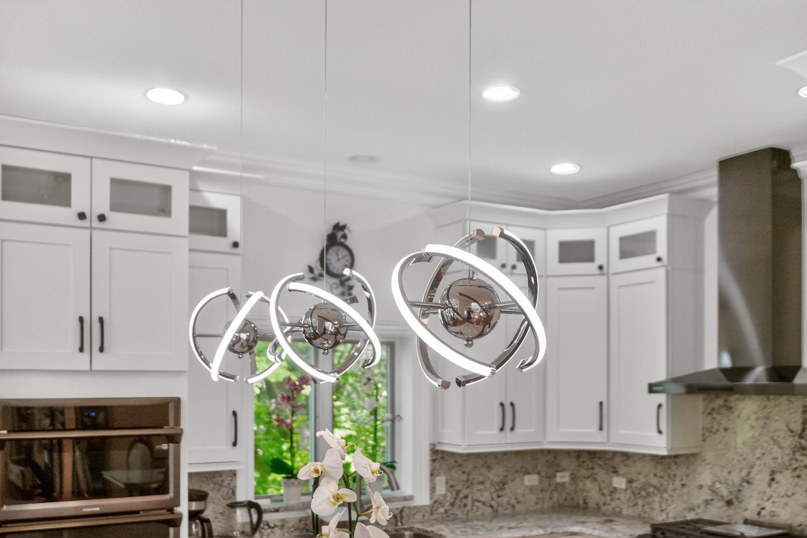 4 Dani Lane, Schaumburg, IL 60173