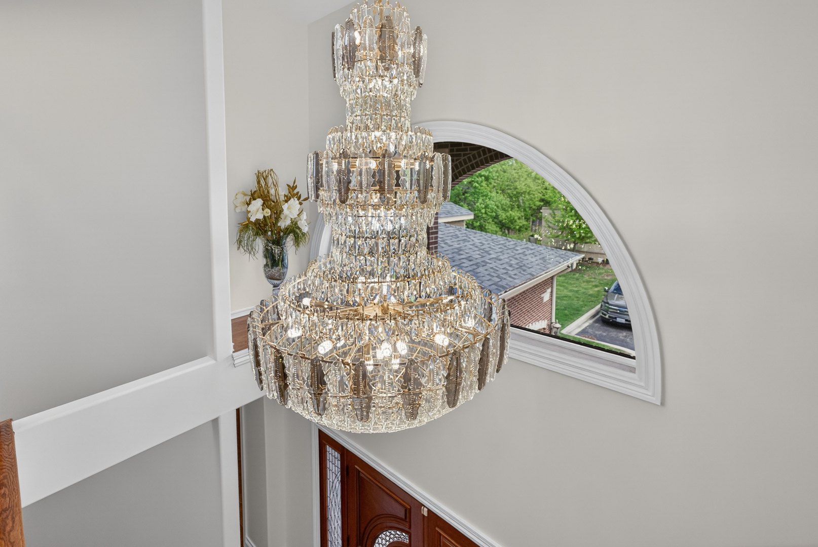 4 Dani Lane, Schaumburg, IL 60173