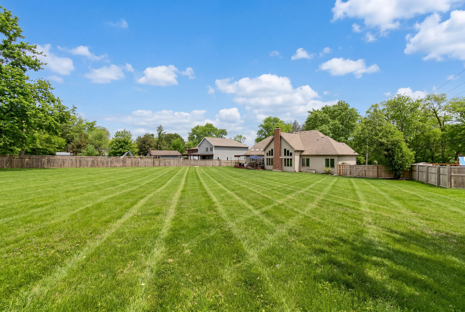 4736 DEVON Avenue, Lisle, IL 60532