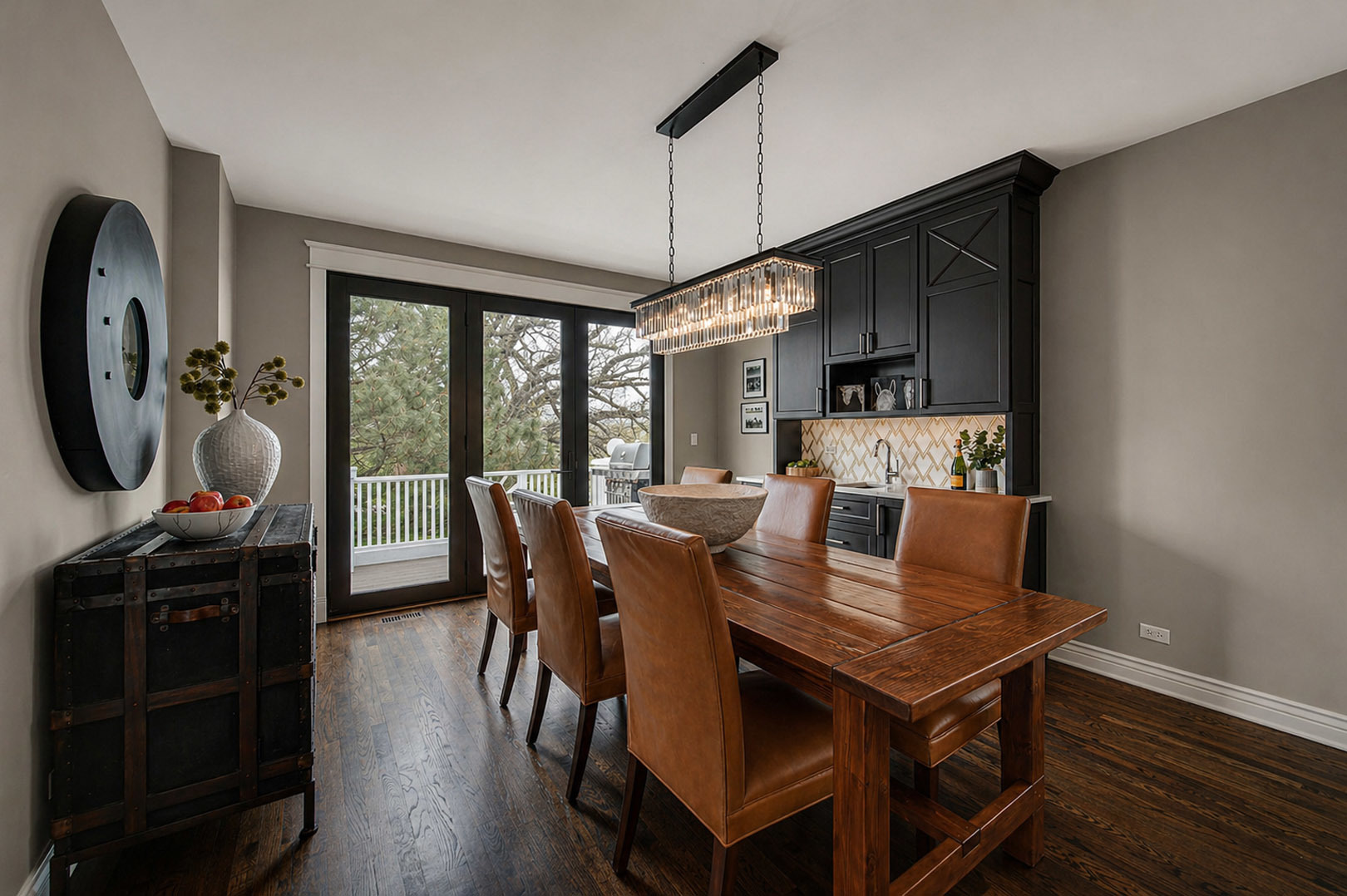 807 Viewpointe Drive, St. Charles, IL 60174