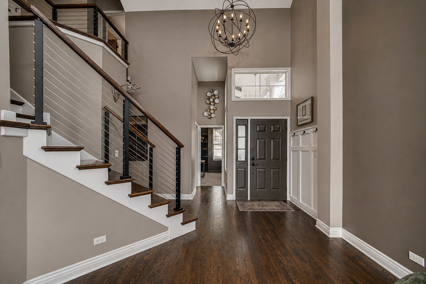 807 Viewpointe Drive, St. Charles, IL 60174