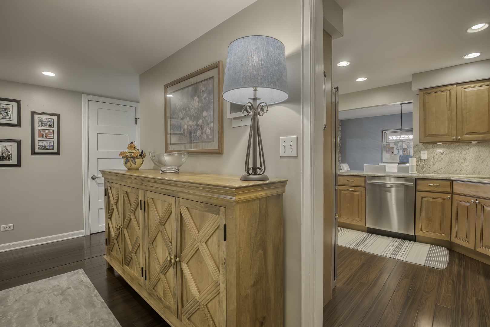 2 Oak Brook Club Drive #C103, Oak Brook, IL 60523