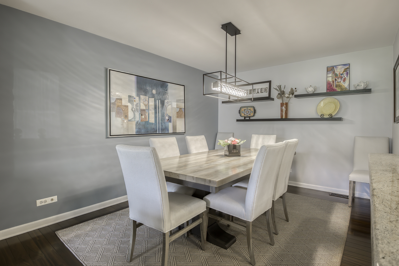 2 Oak Brook Club Drive #C103, Oak Brook, IL 60523