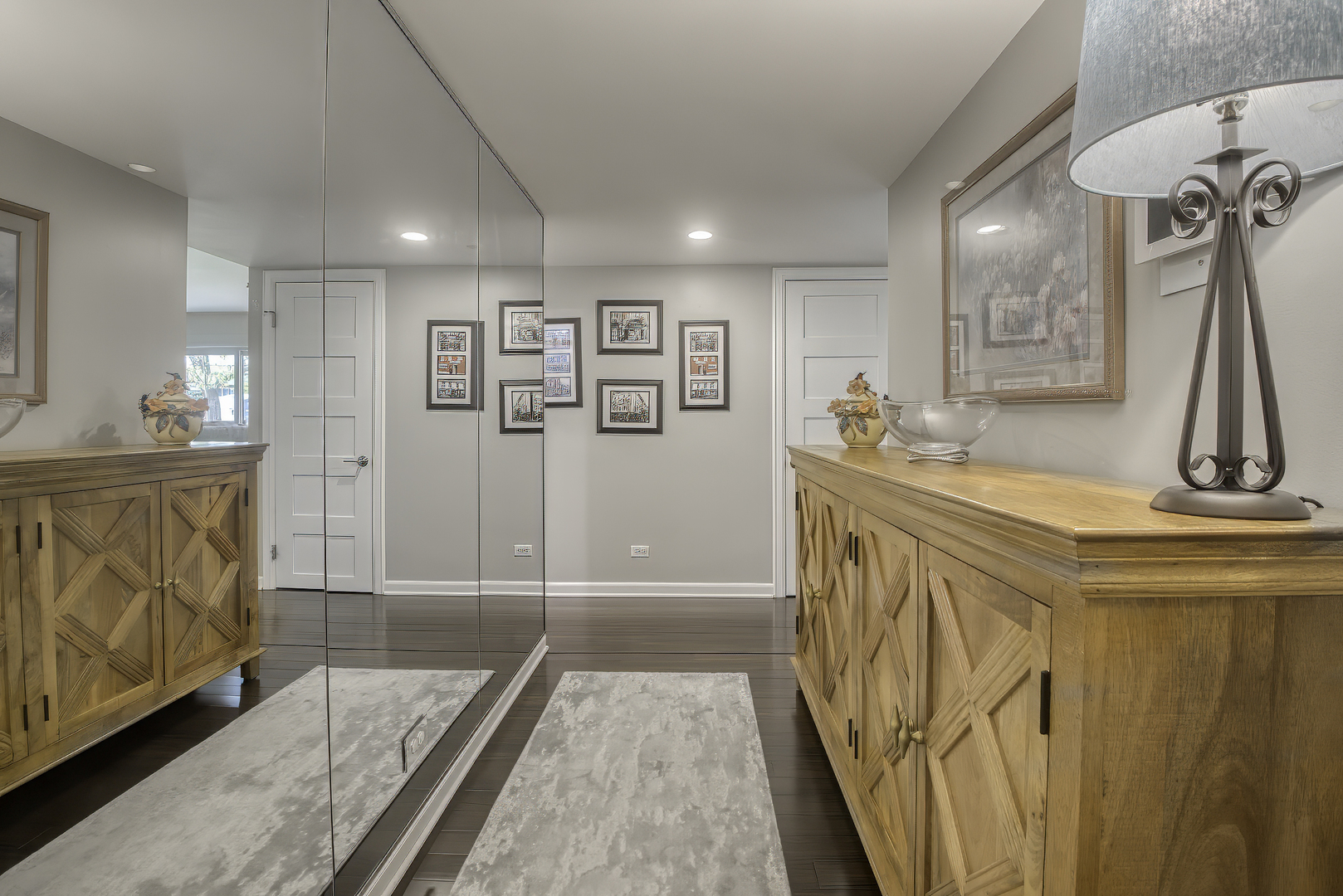 2 Oak Brook Club Drive #C103, Oak Brook, IL 60523