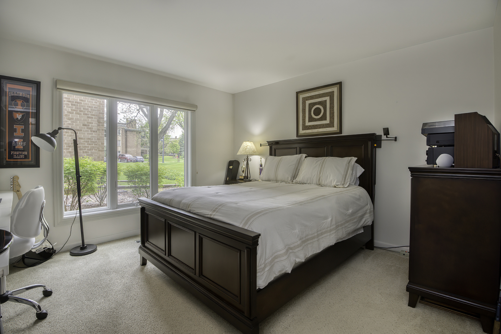 2 Oak Brook Club Drive #C103, Oak Brook, IL 60523