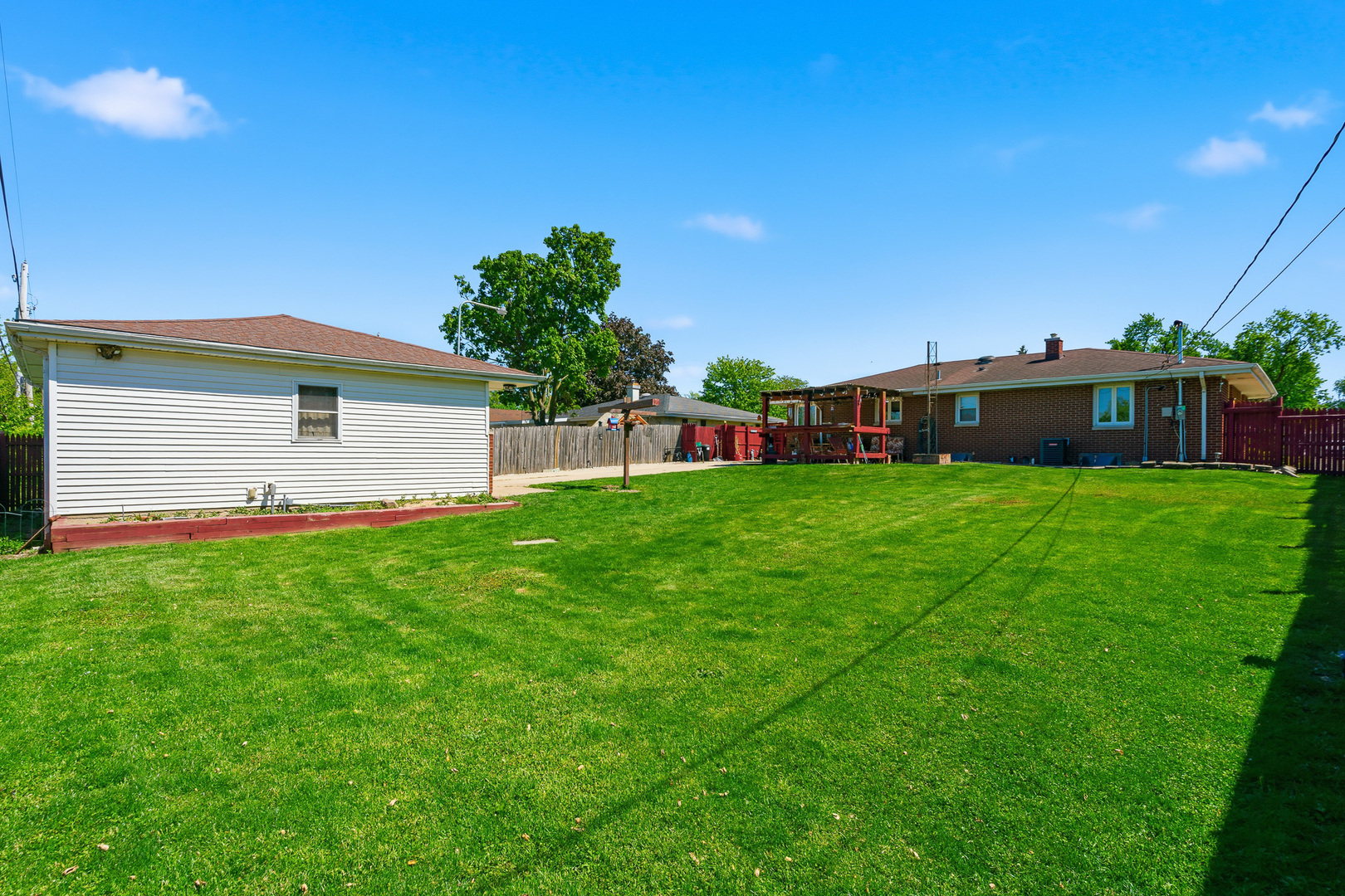 512 CHANEY Street, Crest Hill, IL 60403