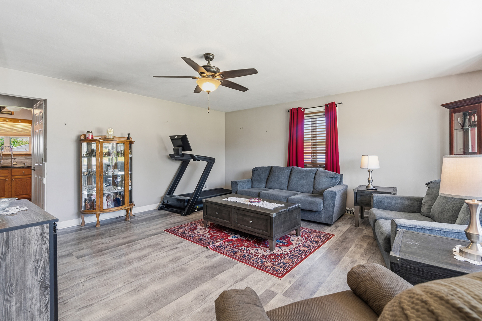 512 CHANEY Street, Crest Hill, IL 60403