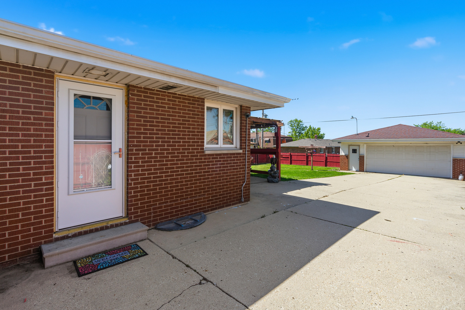 512 CHANEY Street, Crest Hill, IL 60403