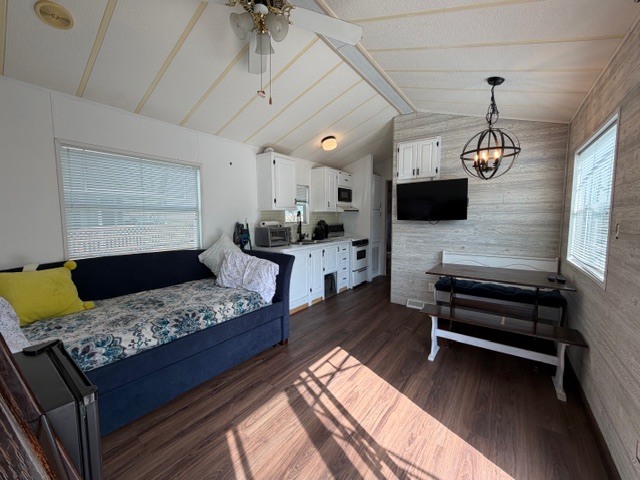 2795 E 28th Lot 1096 Road, Seneca, IL 61360