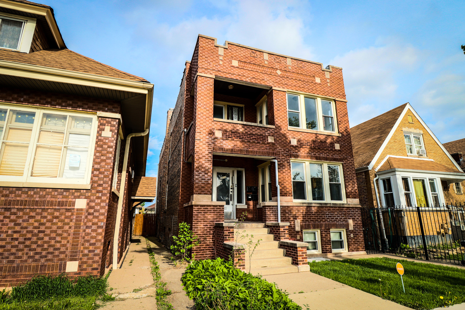 6633 S Campbell Avenue #2, Chicago, IL 60629