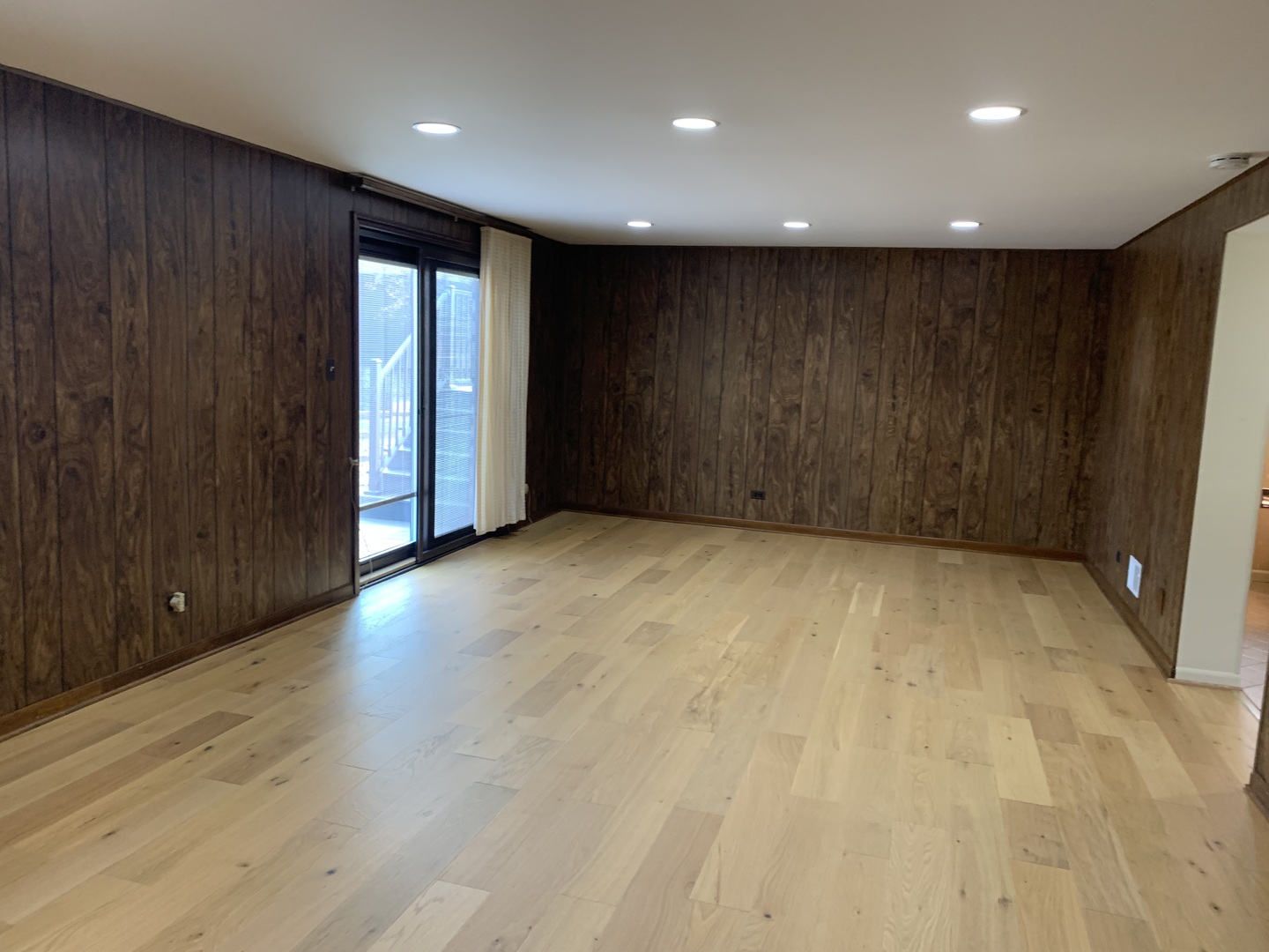 7609 Hayenga Lane, Darien, IL 60561