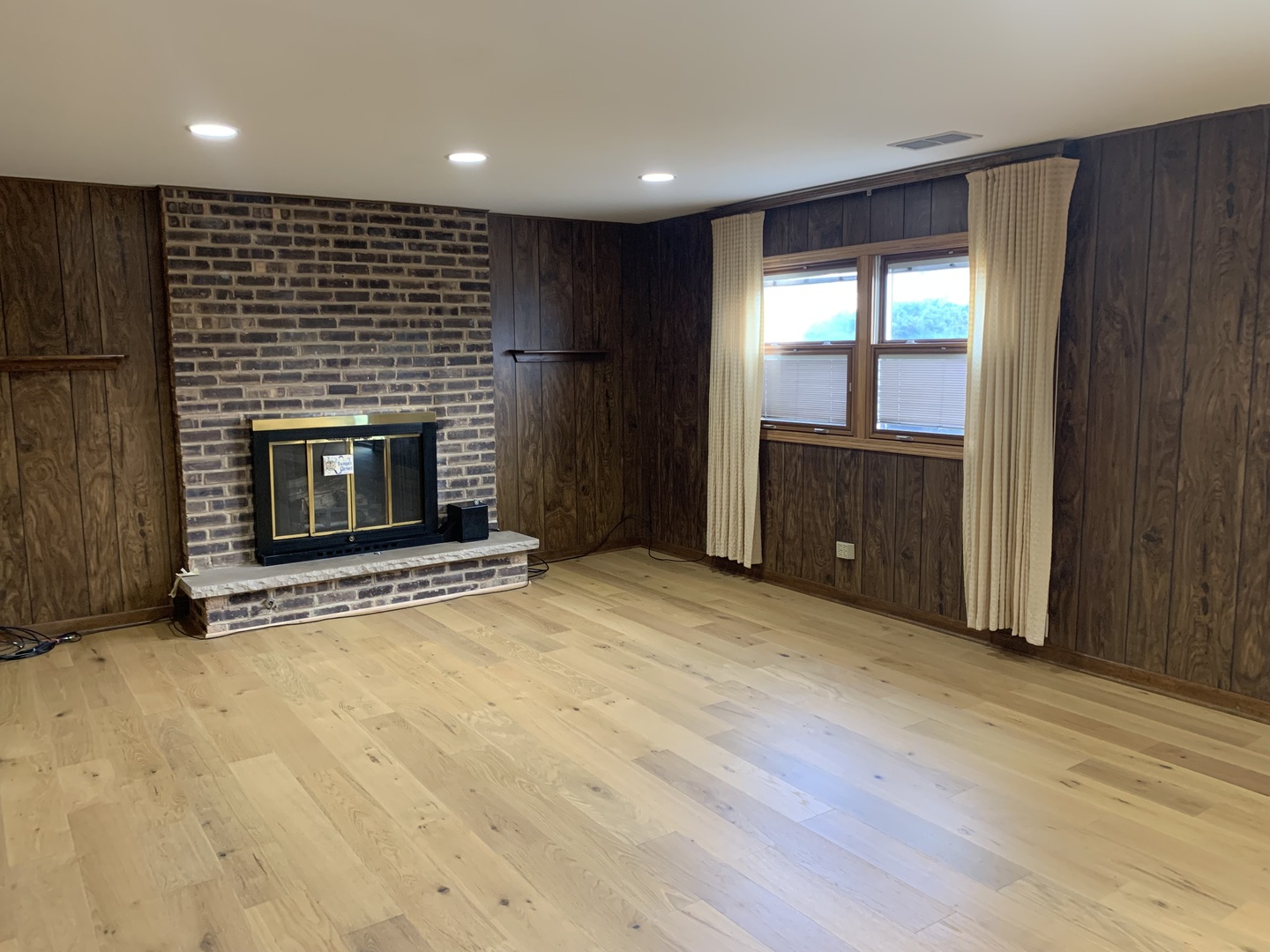 7609 Hayenga Lane, Darien, IL 60561