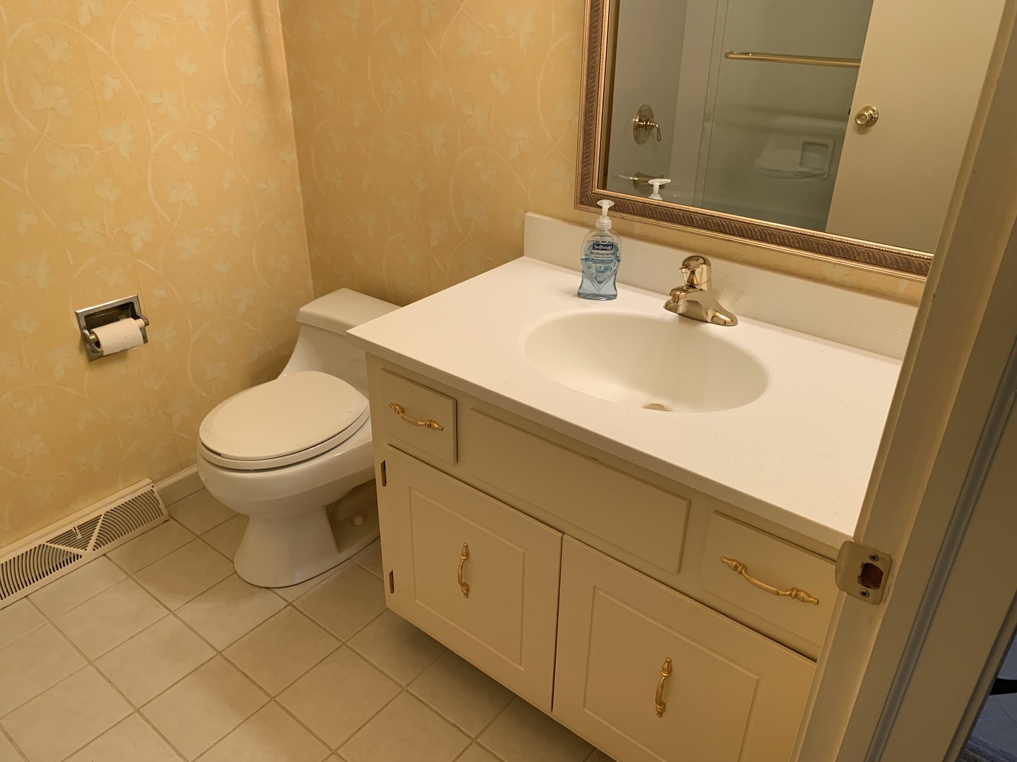 7609 Hayenga Lane, Darien, IL 60561