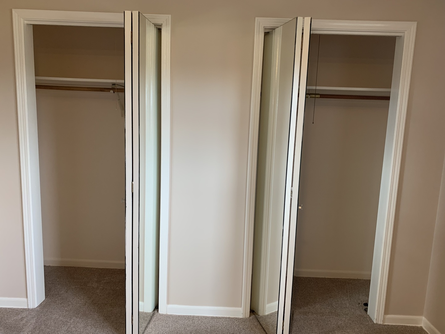 7609 Hayenga Lane, Darien, IL 60561