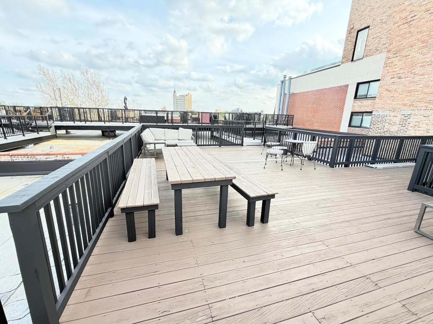 2012 W Saint Paul Avenue #409, Chicago, IL 60647