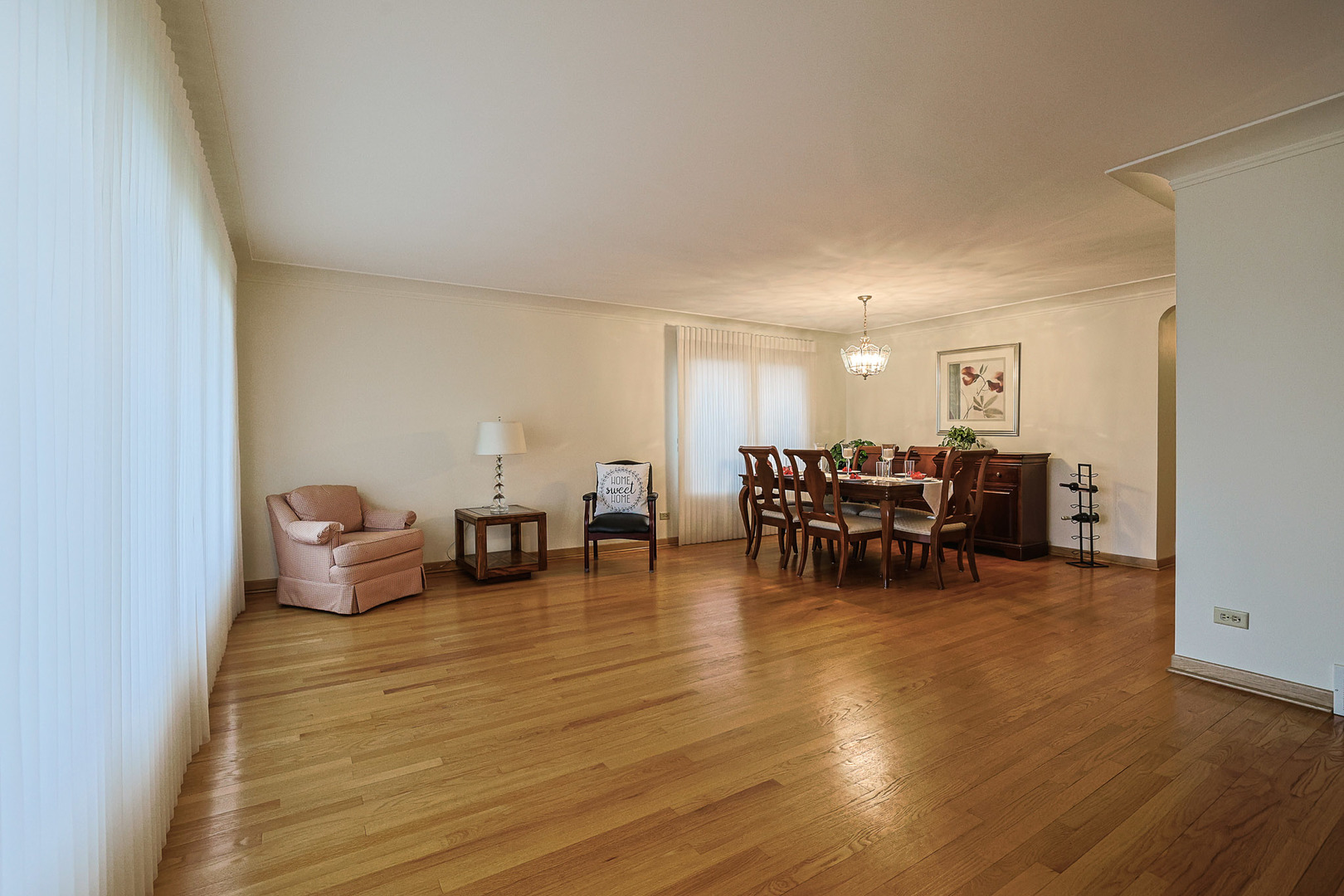 4631 N Reserve Avenue, Chicago, IL 60656