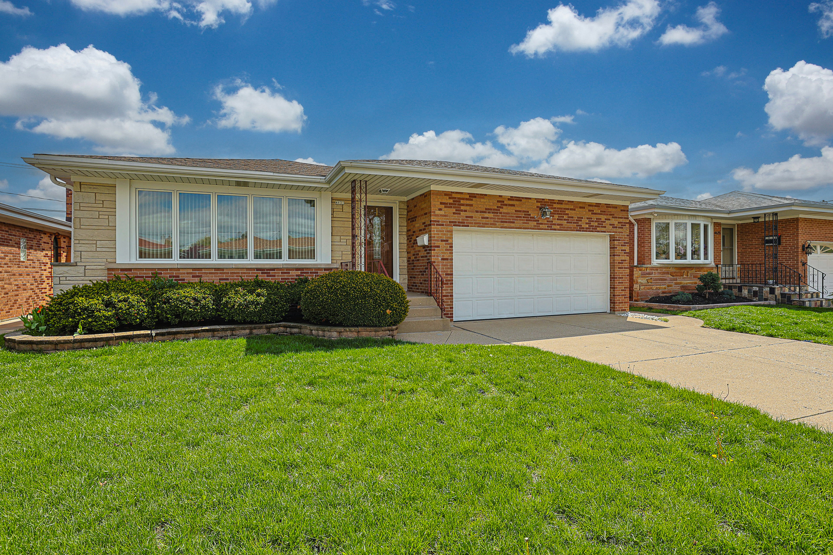 4631 N Reserve Avenue, Chicago, IL 60656