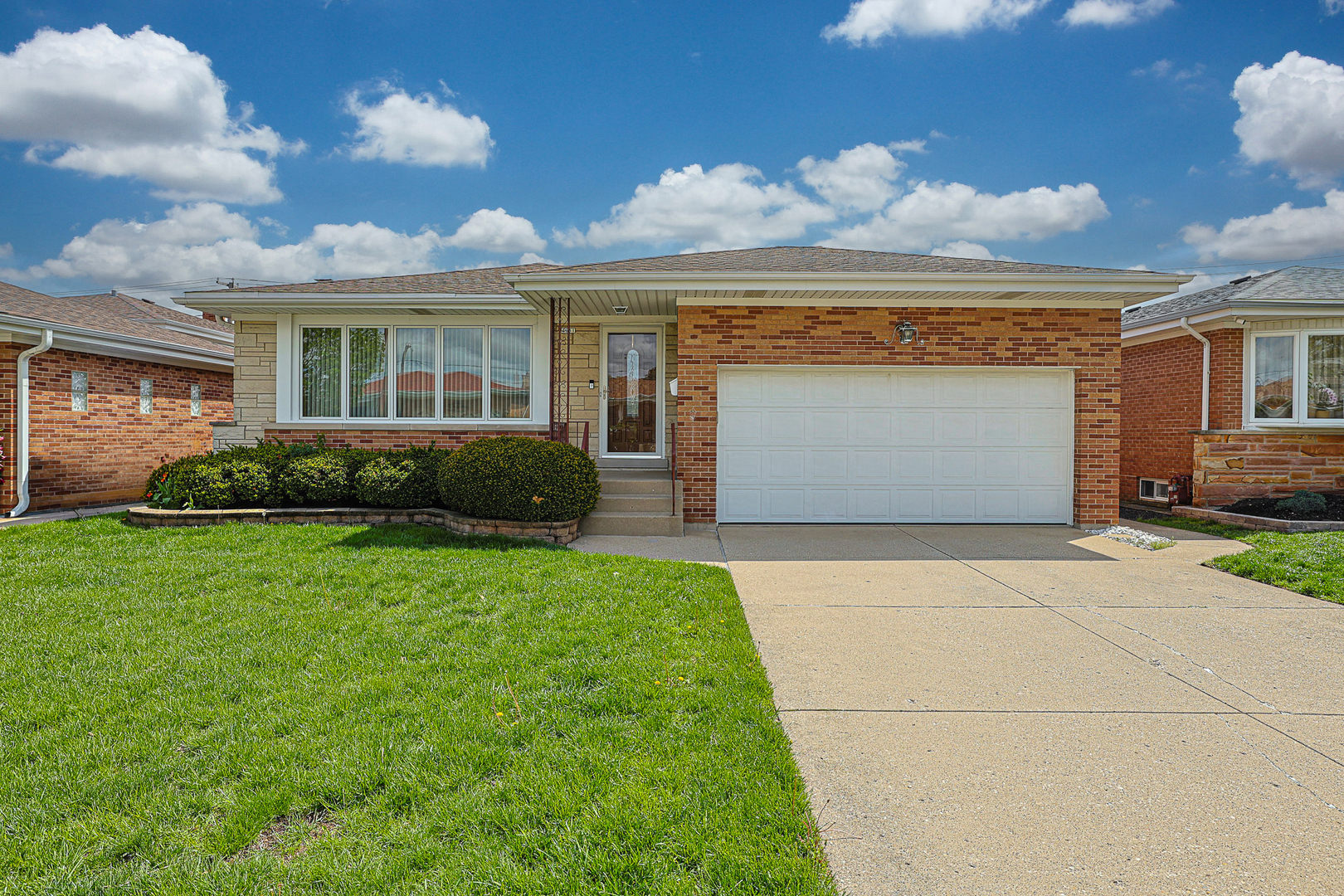 4631 N Reserve Avenue, Chicago, IL 60656