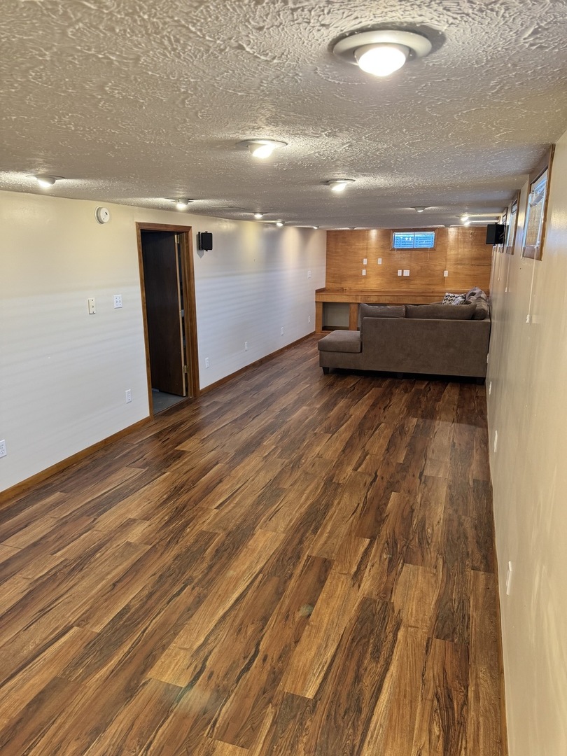 219 River Drive, DeKalb, IL 60115