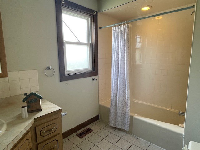 12756 S Loveland Street, Alsip, IL 60803