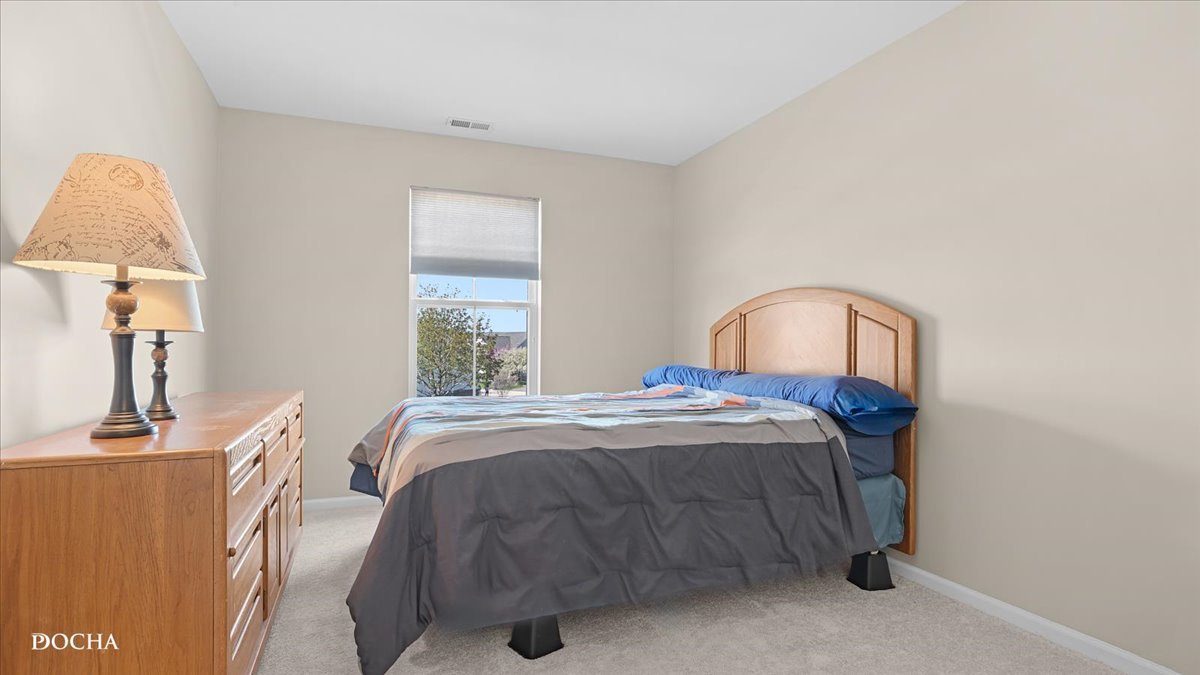 620 Grand Canyon Circle, Crystal Lake, IL 60014